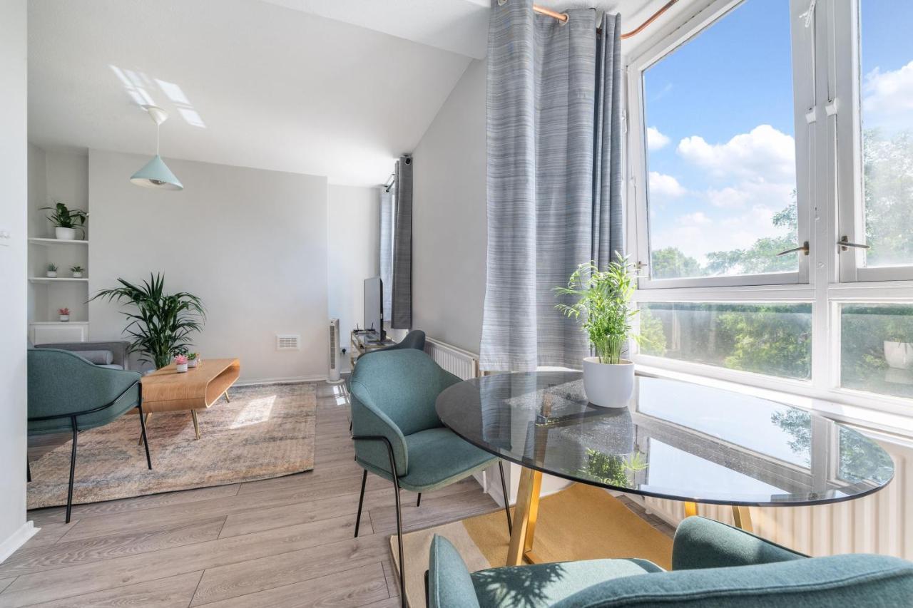 Lovely 1 Bedroom In Waterloo Londra